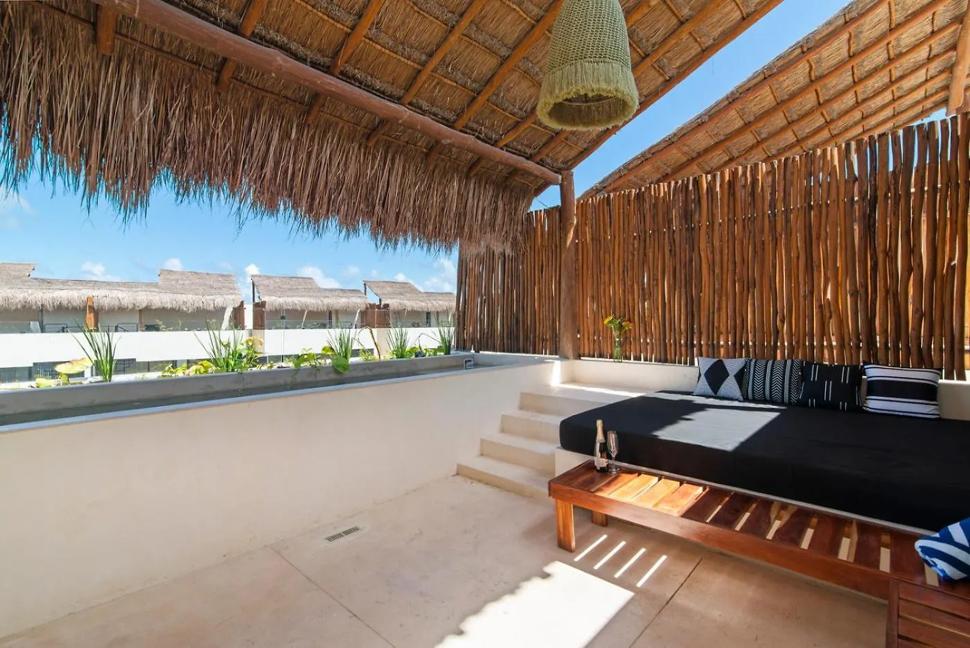 Exclusive 2-Bedroom Ph With Rooftop & Pool Tulum