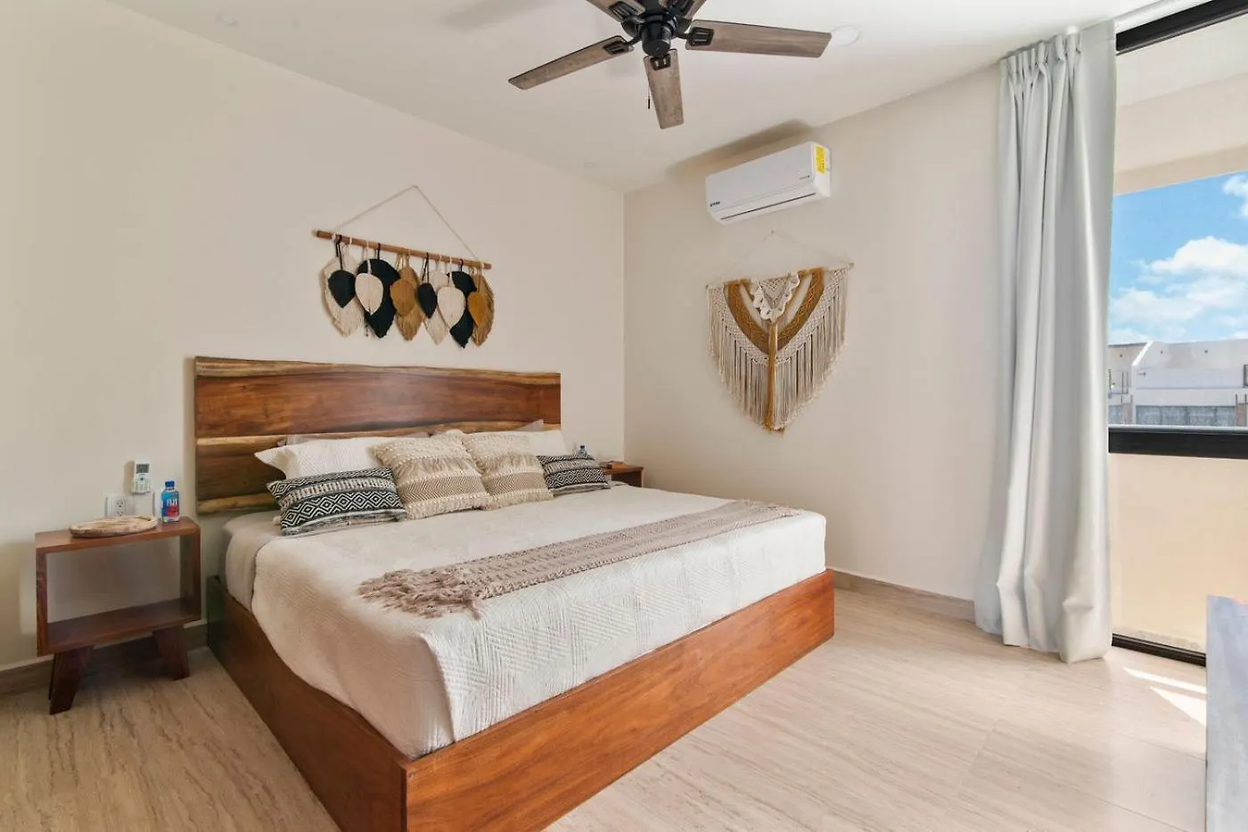 Exclusive 2-Bedroom Ph With Rooftop & Pool Tulum 0*,  Mexico